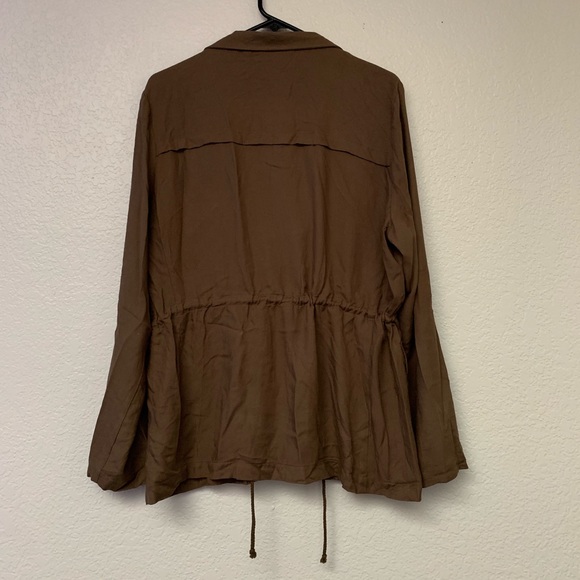 Utility Jacket - Picture 3 of 4